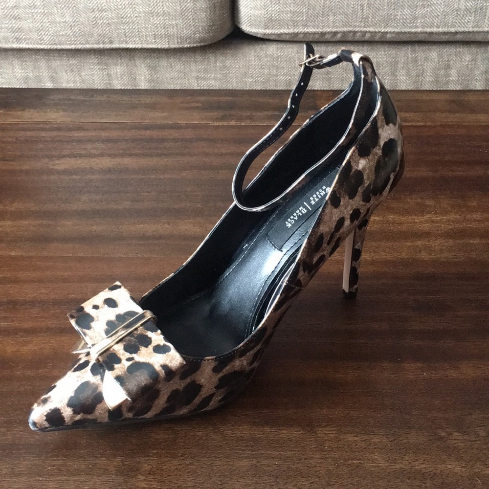 Leopard White House black market heels! 👠